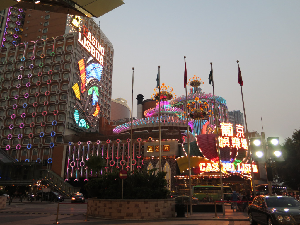 Nights in Macau brings flashy neon 