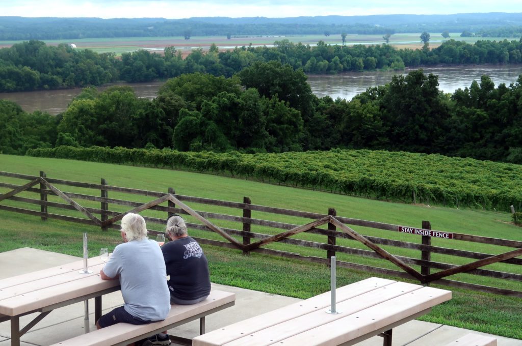 OakGlenn Winery on the Hermann Wiine Trail